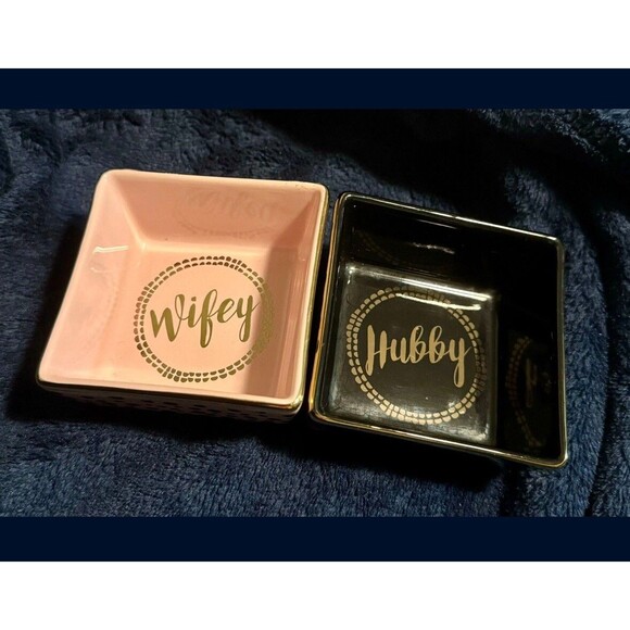 Wifey and Hubby Jewelry Holder Trinket Set Wedding Gift Anniversary Gift - Picture 1 of 4